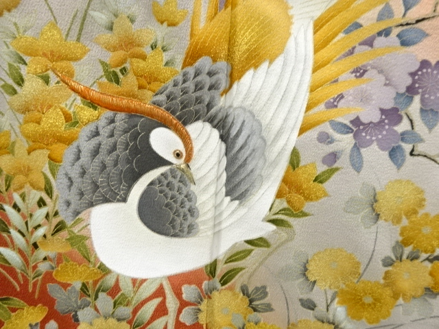 アンティーク　燕に菊桜尾長鳥模様刺繍留袖(比翼付き)